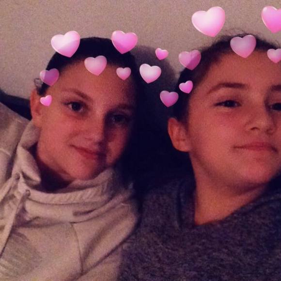 Meet your Posher, Alexie - Picture 1 of 1